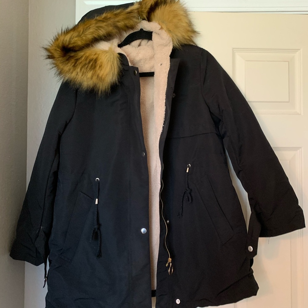 Puff jacket with fur